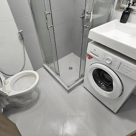 Sunny Plaza Celebrity Apartment